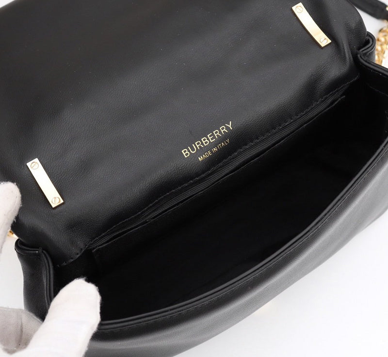 Burberry Bags - Bagsattire   141