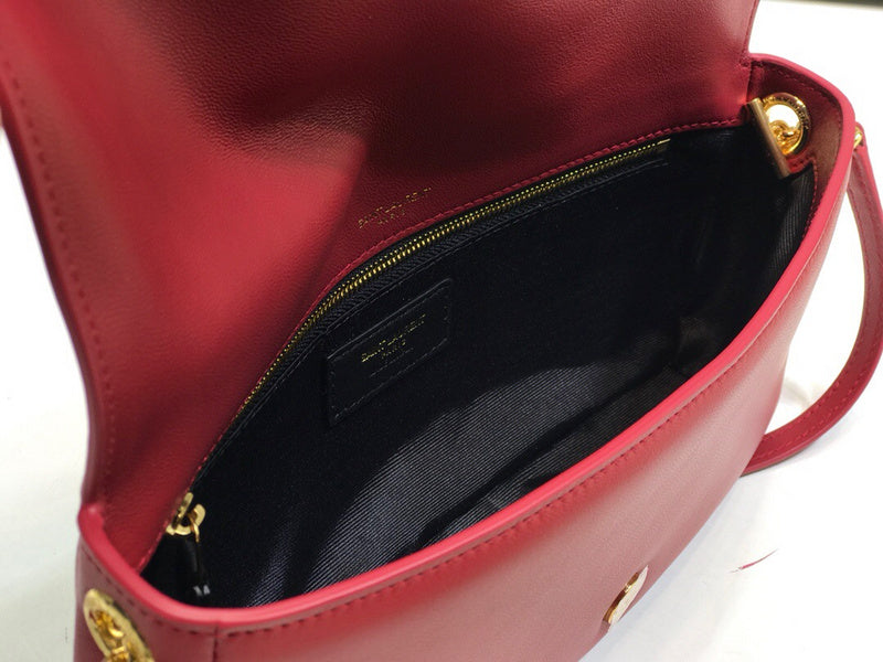 Amelia - YSL Bag - 2156