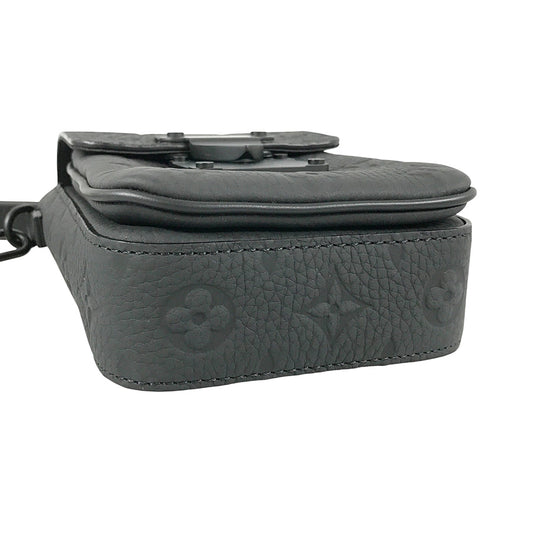 LOUIS VUITTON Taurillon Leather S Lock Vertical Wearable Wallet M81524 Shoulder bag