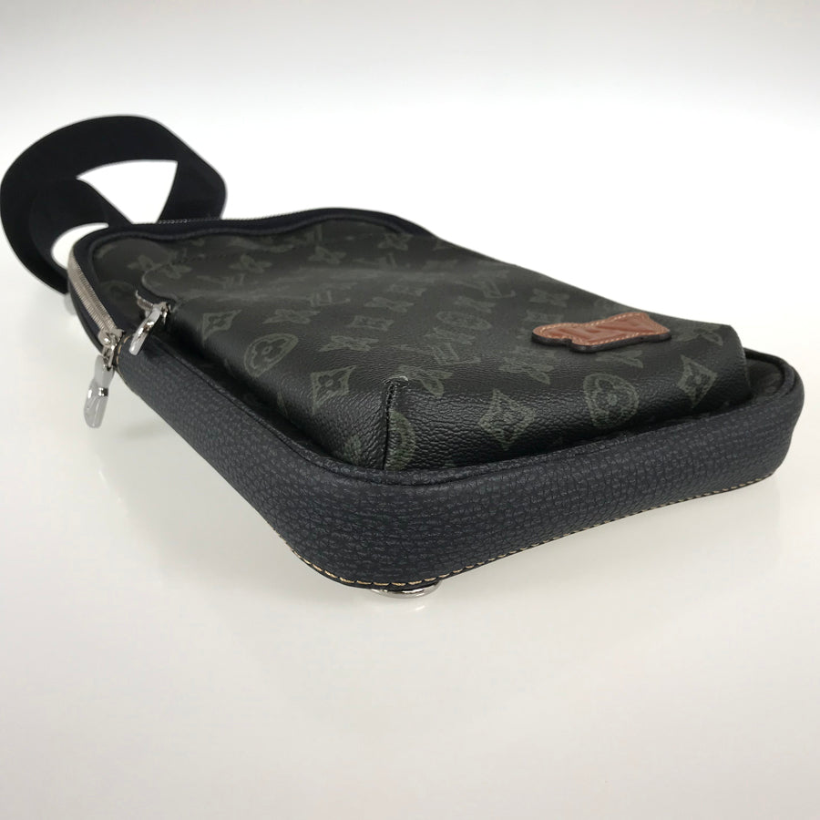 LOUIS VUITTON Monogram Record Fall Avenue Slingbag M46344 Sling bag