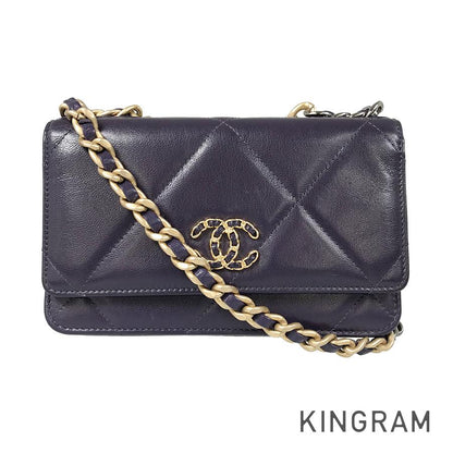 CHANEL Chanel 19 Chain wallet Shoulder bag