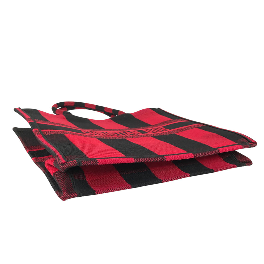 Dior Book Tote M1286ZRKQ Tote bag