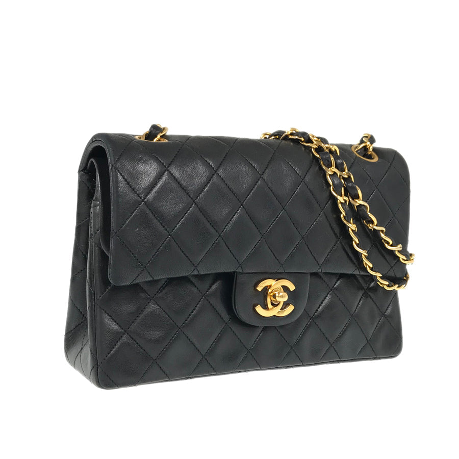 CHANEL Shoulder Bag