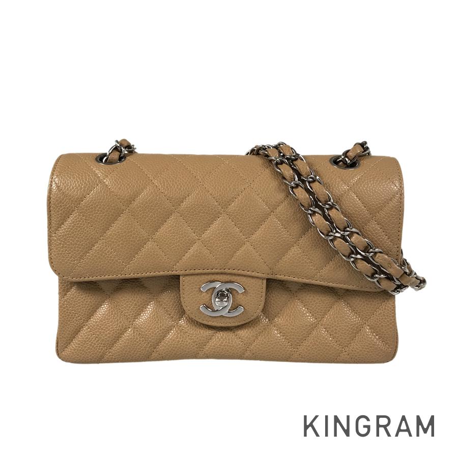 CHANEL Matelasse Shoulder bag