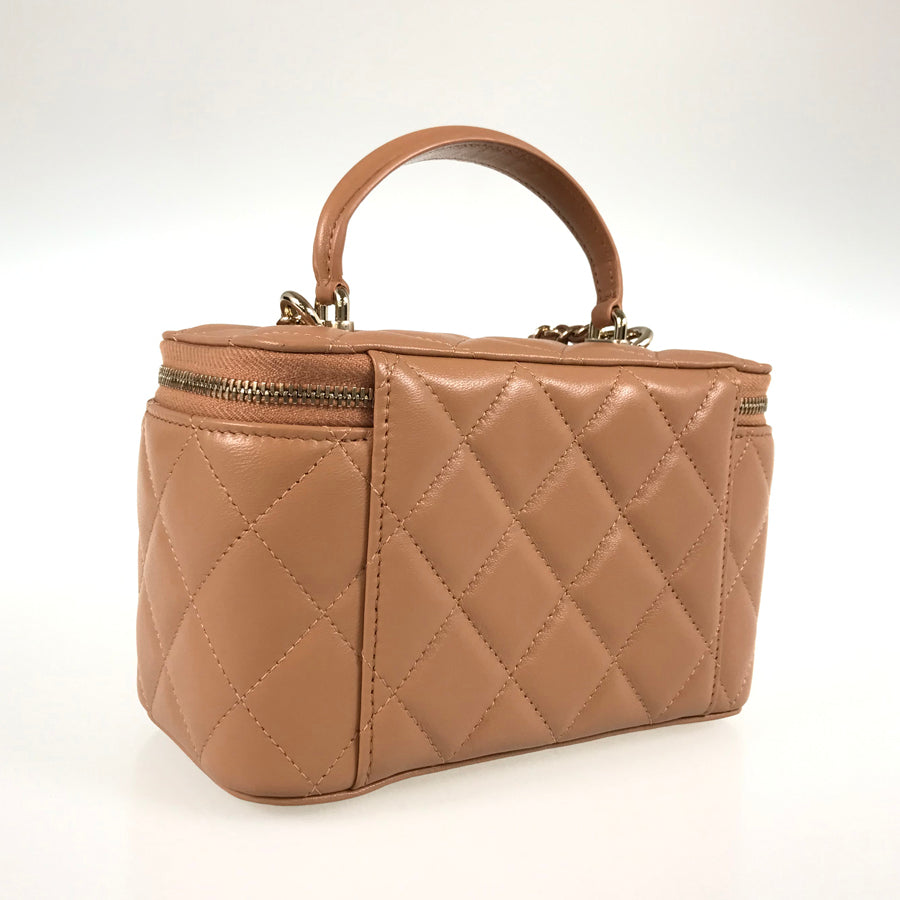 CHANEL Matelasse Shoulder bag