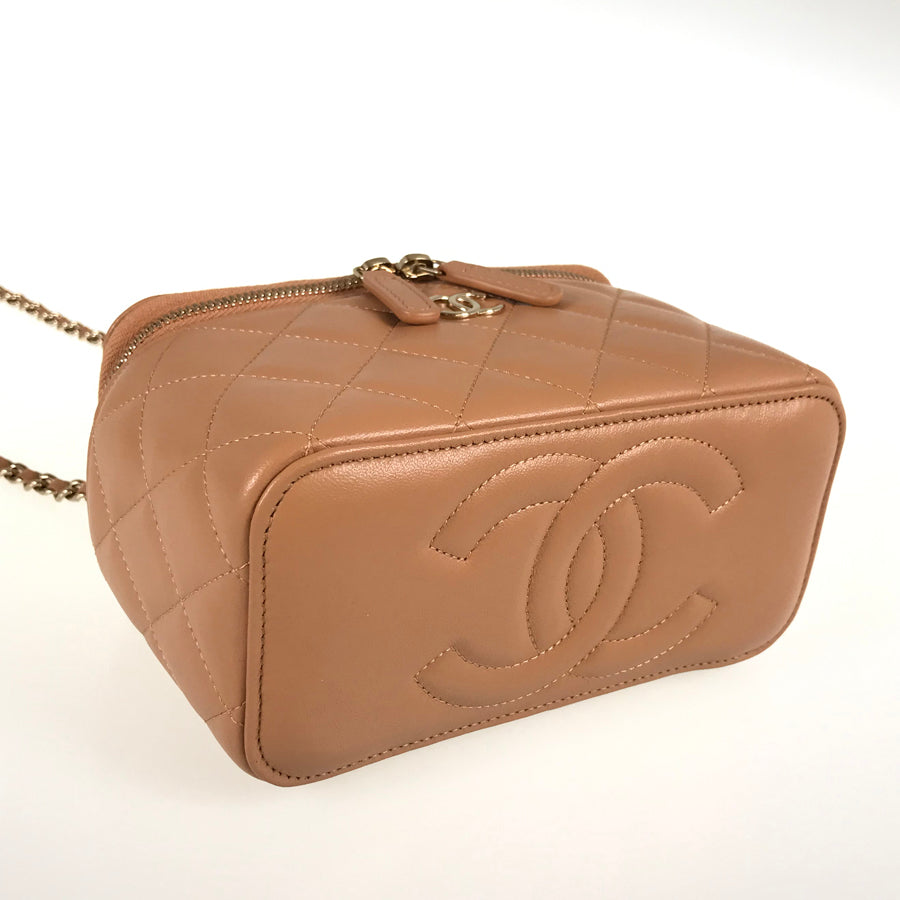 CHANEL Matelasse Shoulder bag