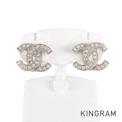 CHANEL Earring