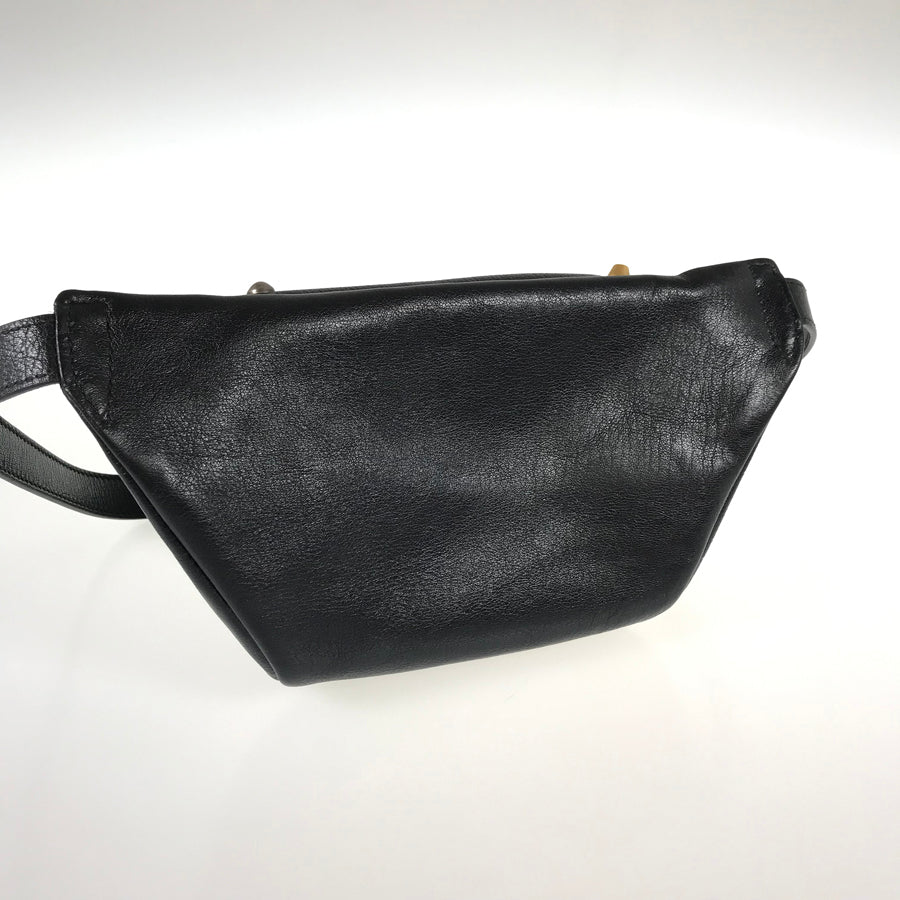 GUCCI GG studs 552878 Sling bag