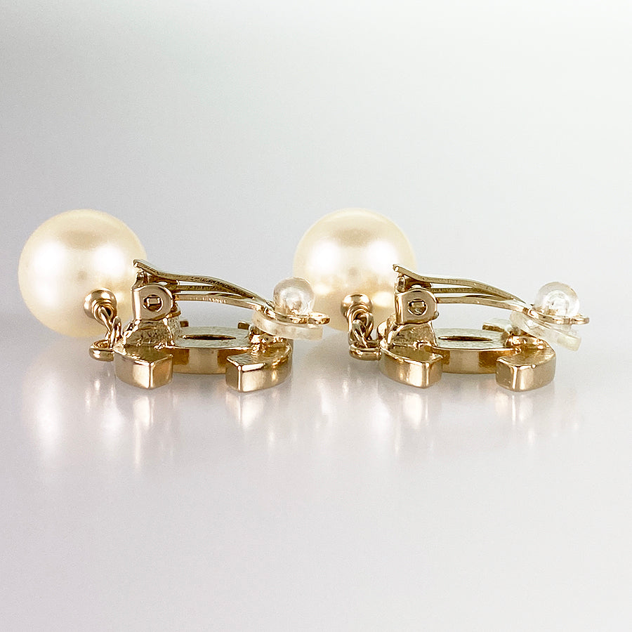 CHANEL Earring