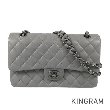 CHANEL Matelasse Shoulder bag