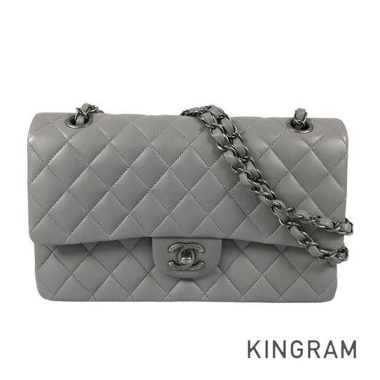CHANEL Matelasse Shoulder bag
