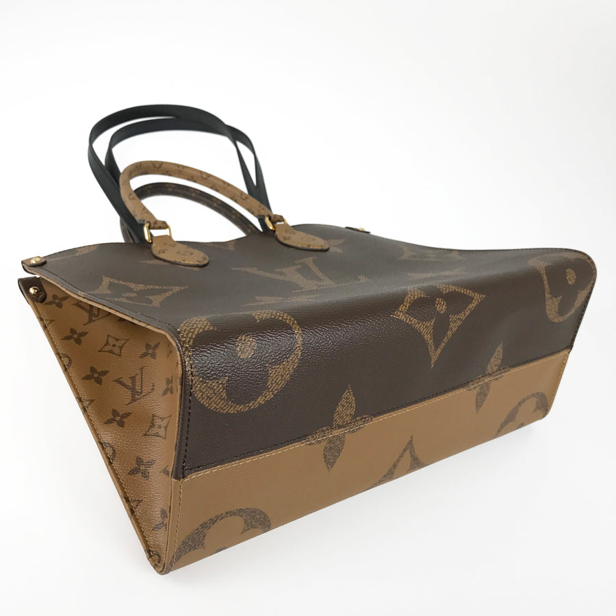 LOUIS VUITTON Monogram Giant On The Go MM M45321 Tote bag