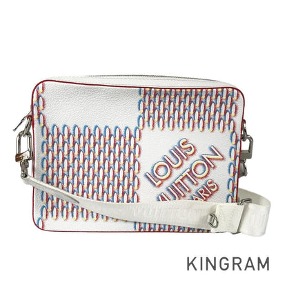 LOUIS VUITTON Damier Giant Spray Trio Messenger M20665 Shoulder bag
