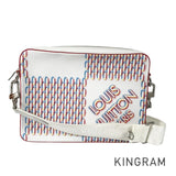LOUIS VUITTON Damier Giant Spray Trio Messenger M20665 Shoulder bag