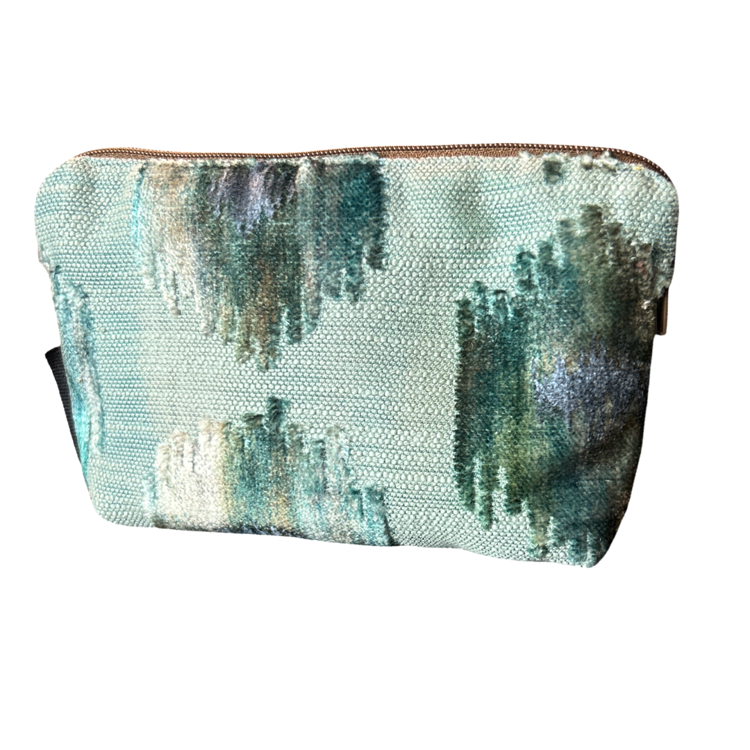 Chinoiserie Verte   Silk Scarf Beauty Bag