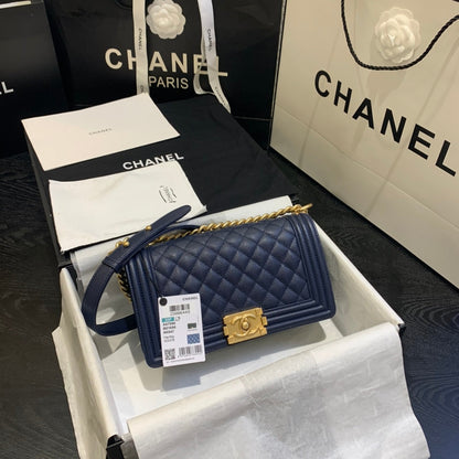 Chanel - Luxury Bag - CHL - 821