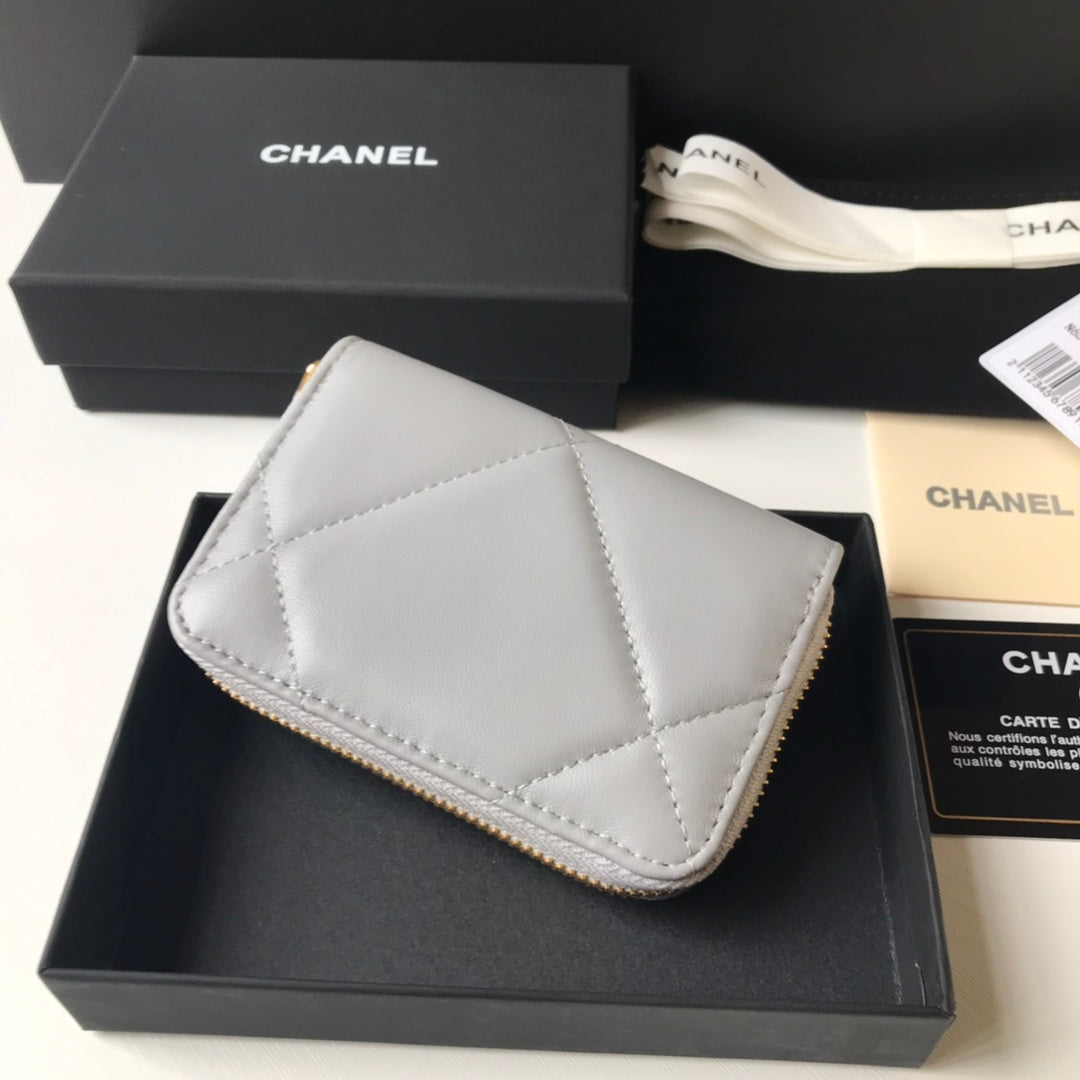 Amelia-- Amelia- Wallet Purse - CHL - 056
