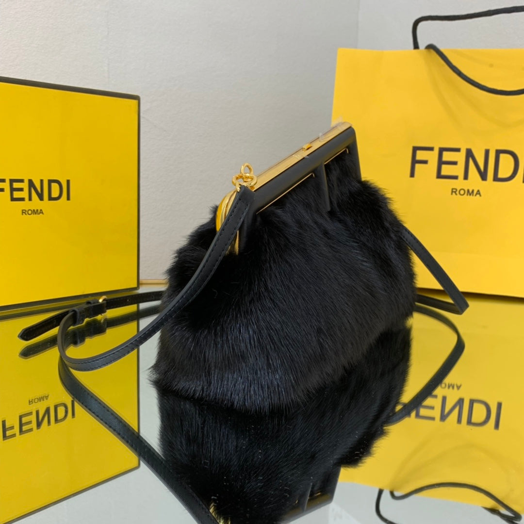 Amelia-  FND BAGS  - 329