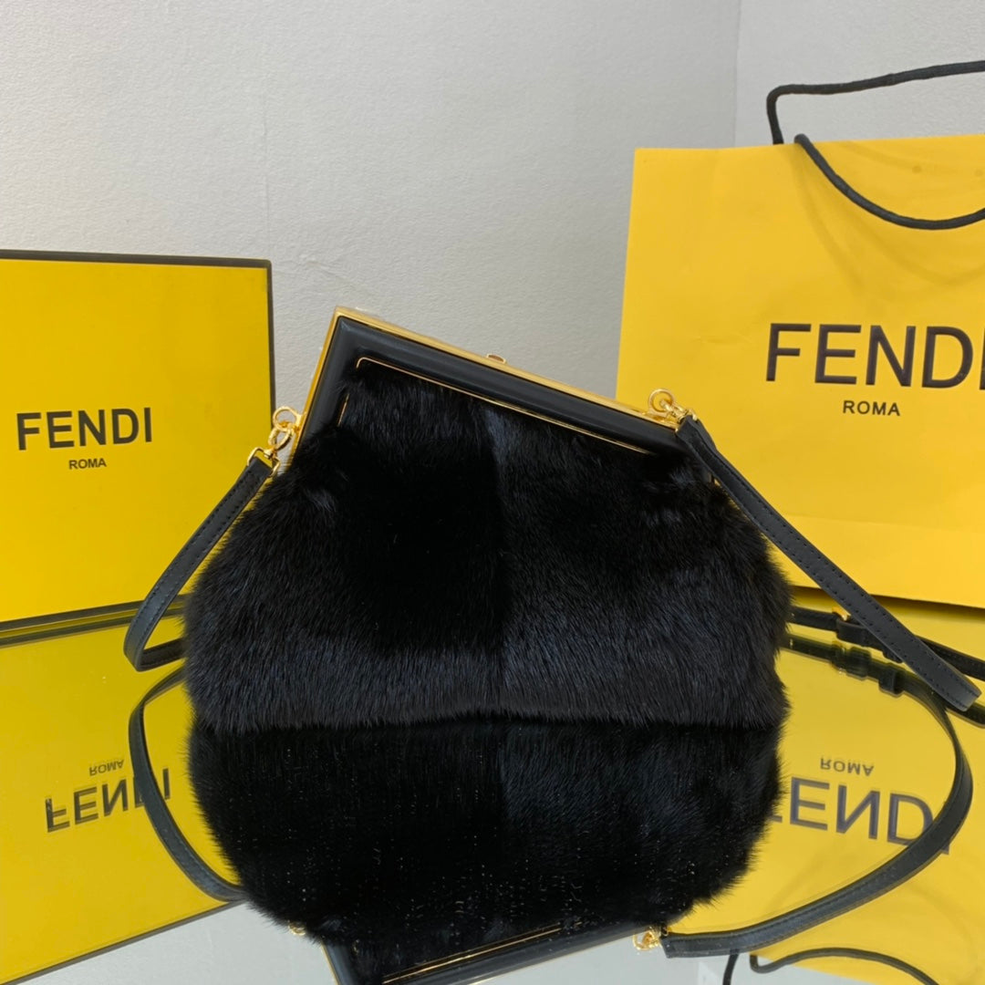 Amelia-  FND BAGS  - 329