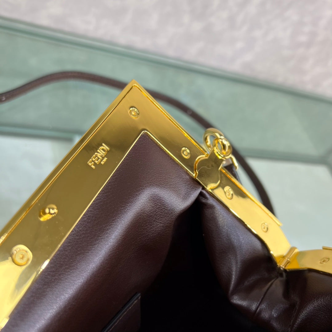 Amelia-  FND BAGS  - 300