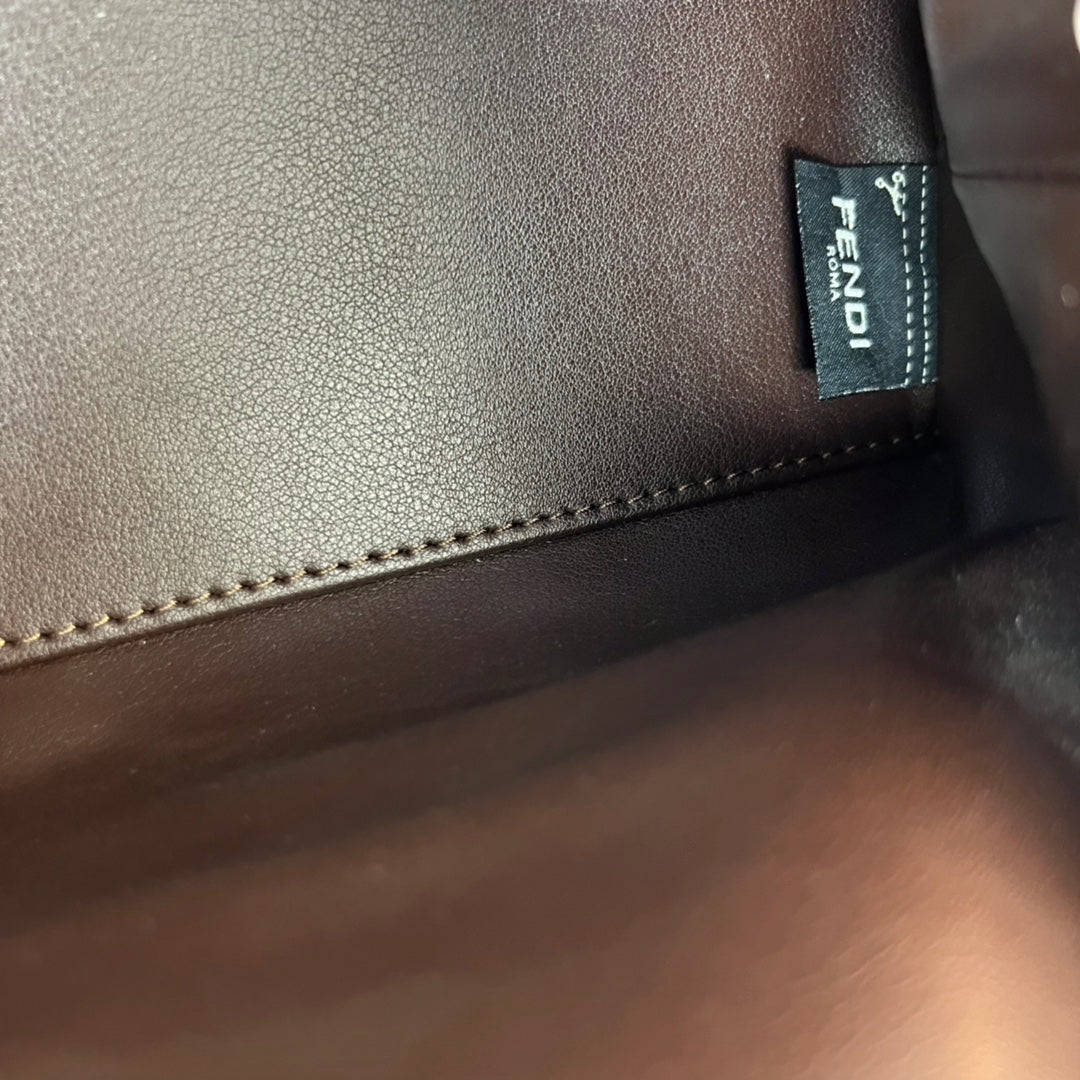 Amelia-  FND BAGS  - 300
