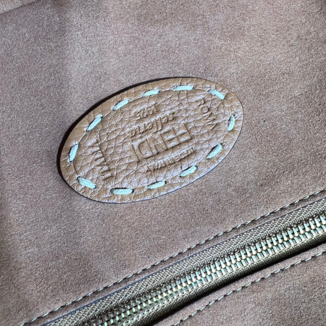 Amelia-  FND BAGS  - 270