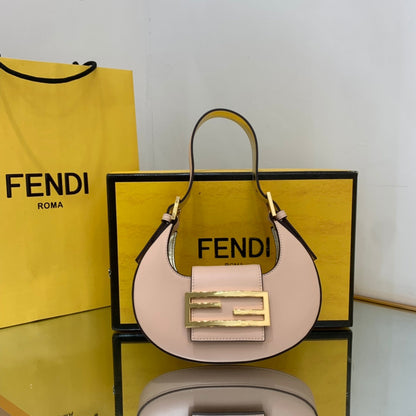 Amelia-  FND BAGS  - 243