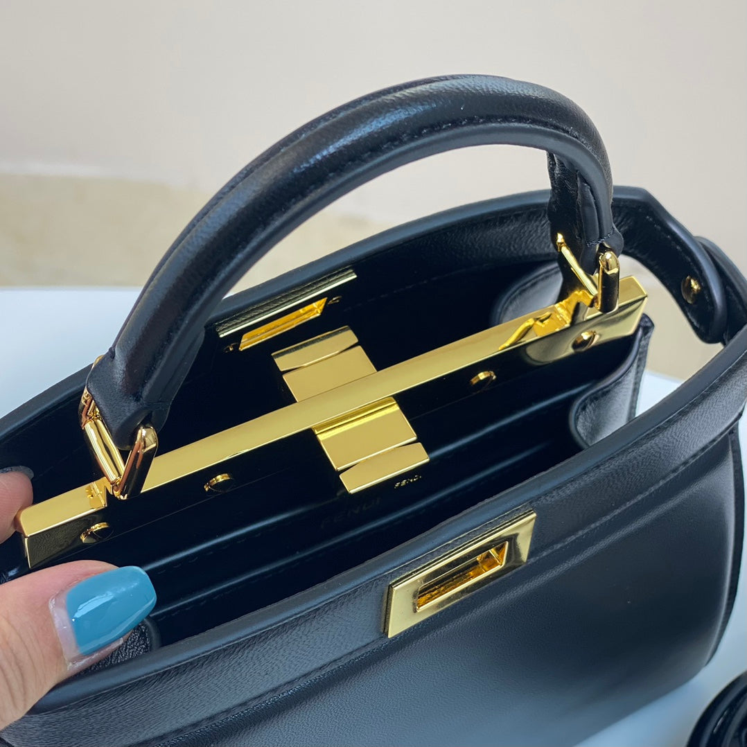 Amelia-  FND BAGS  - 208