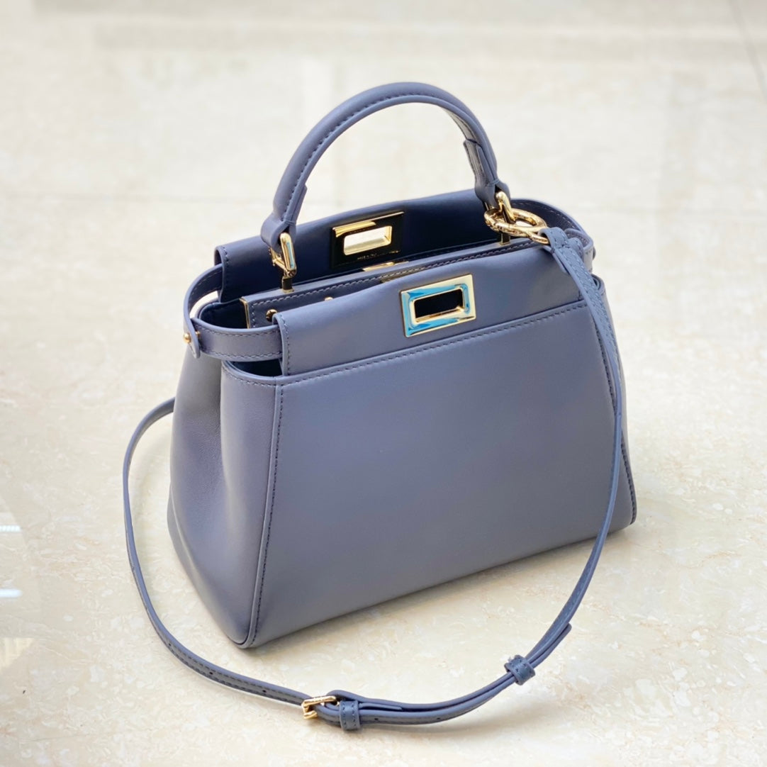 Amelia-  FND BAGS  - 201