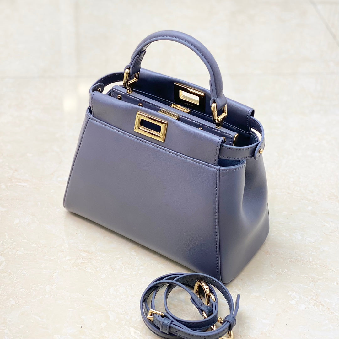 Amelia-  FND BAGS  - 201