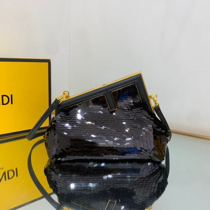 Amelia-  FND BAGS  - 220
