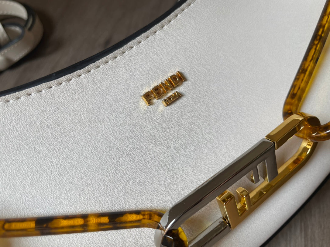 Amelia-  FND BAGS  - 193