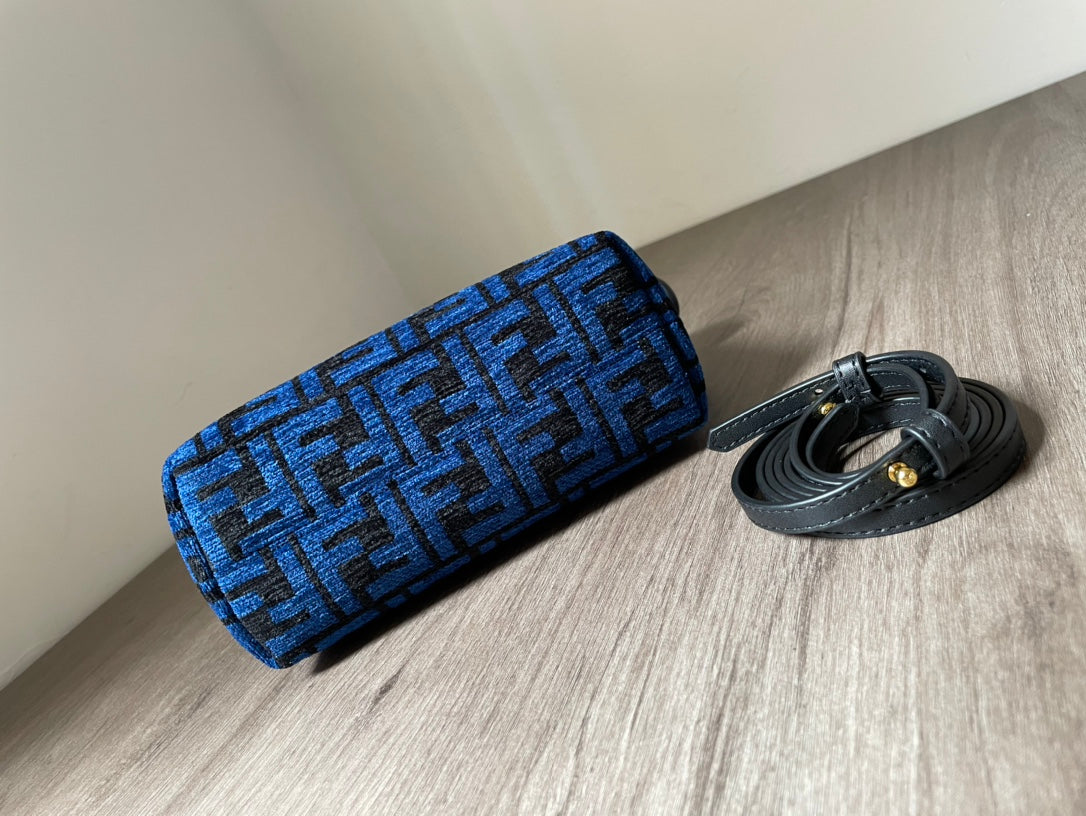 Amelia-  FND BAGS  - 103