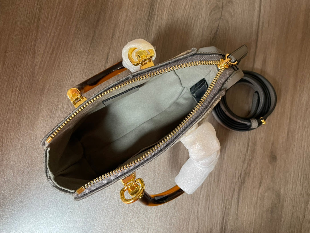 Amelia-  FND BAGS  - 100