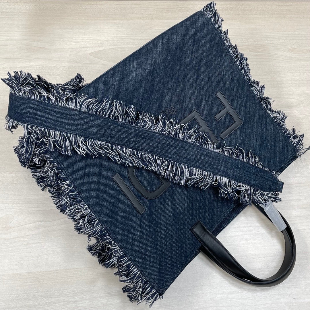 Amelia-  FND BAGS  - 090