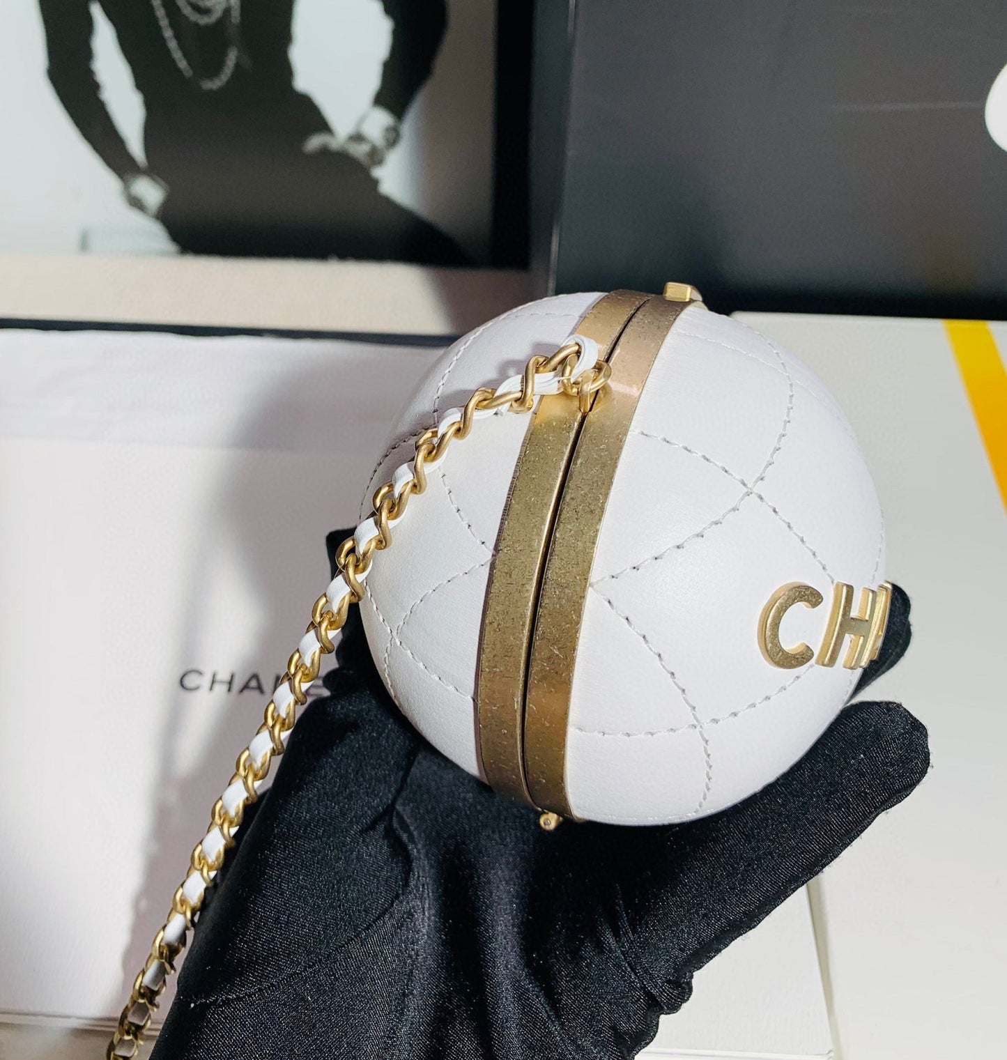 Chanel - Luxury Bag - CHL - 634