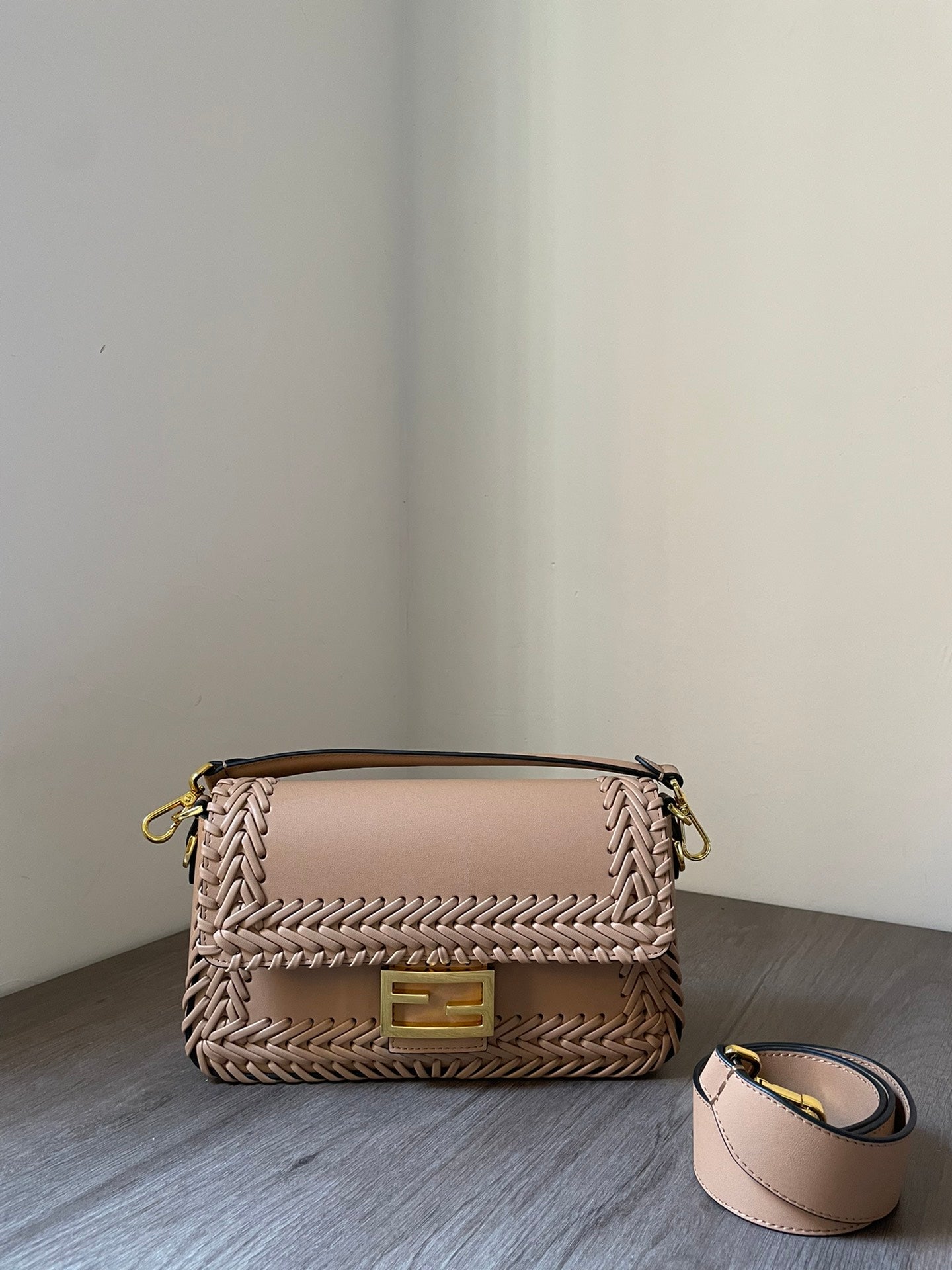 Amelia-  FND BAGS  - 130