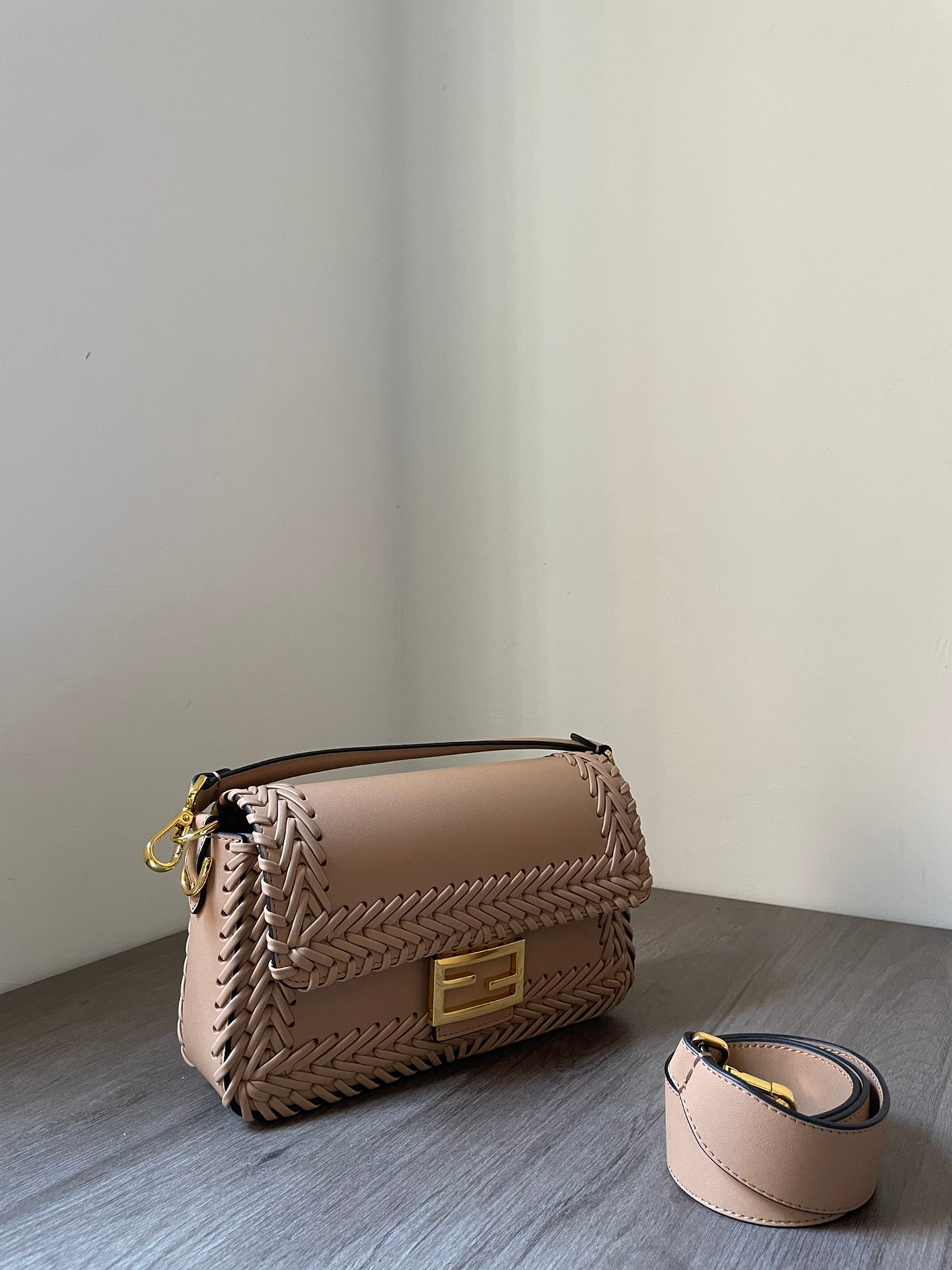 Amelia-  FND BAGS  - 130