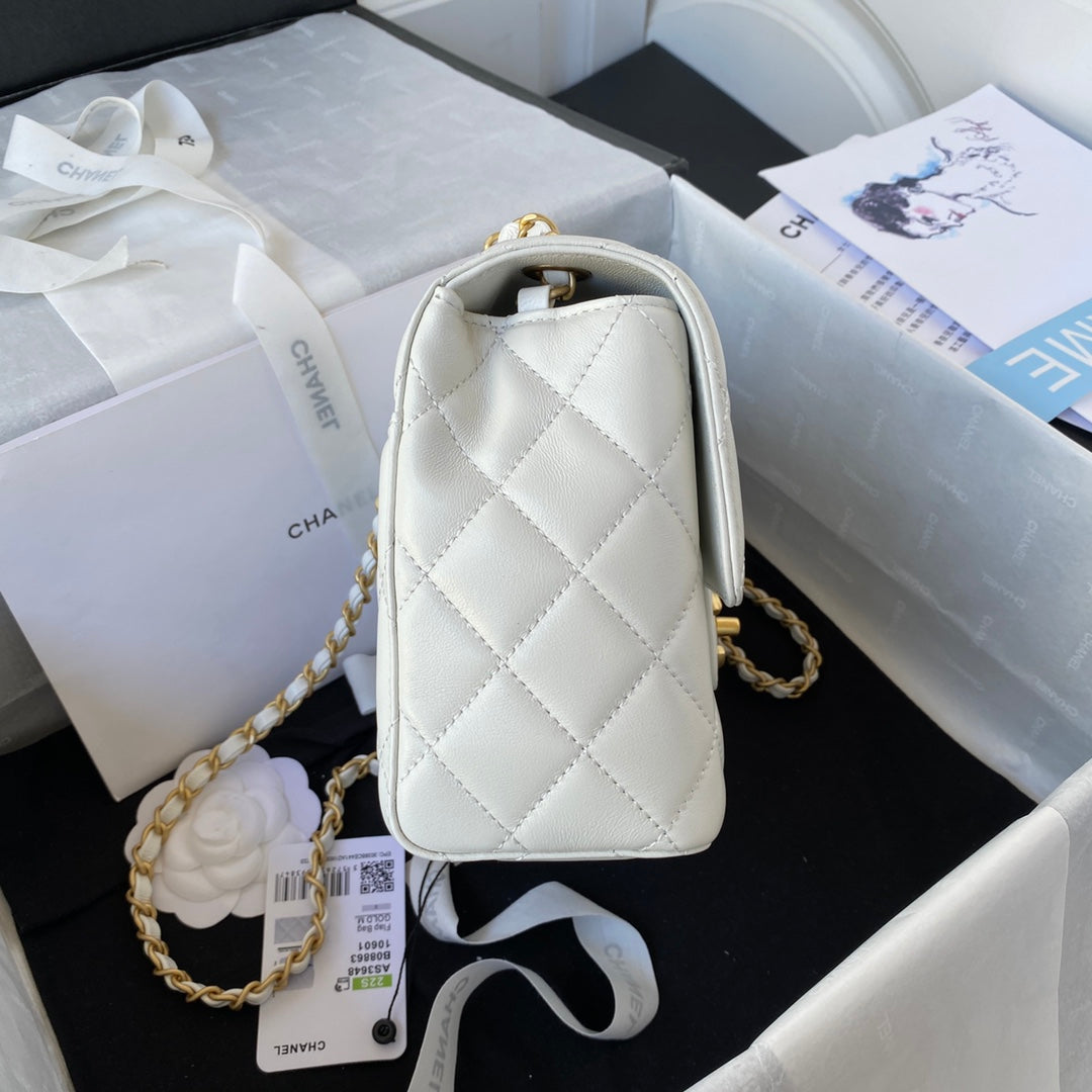 Chanel - Luxury Bag - CHL - 524