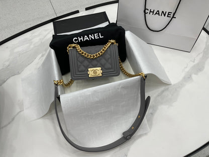 Chanel - Luxury Bag - CHL - 421