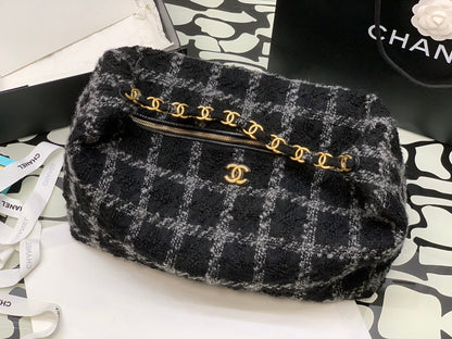 Chanel - Luxury Bag - CHL - 387