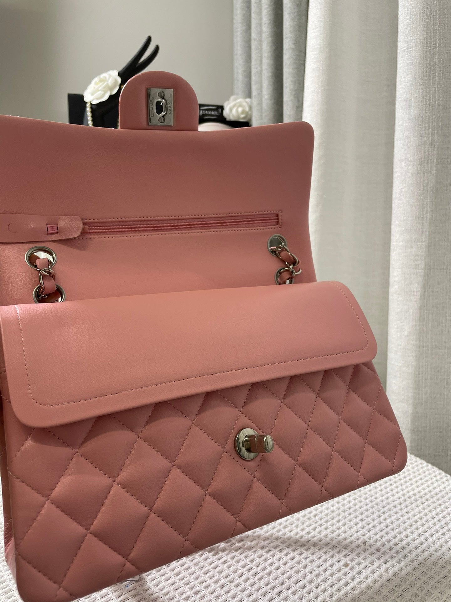 Chanel - Luxury Bag - CHL - 405
