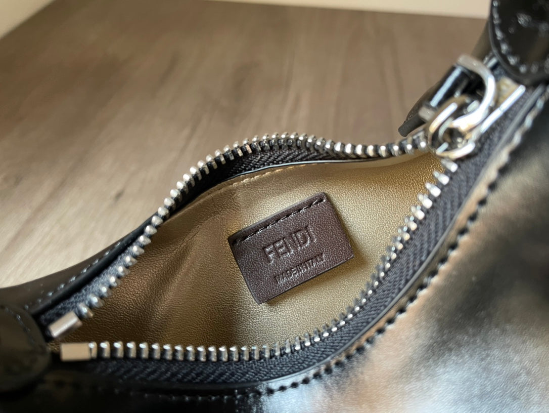 Amelia-  FND BAGS  - 064