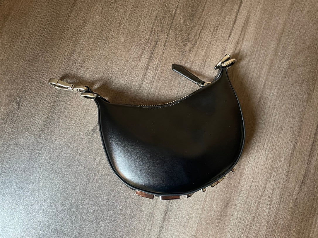 Amelia-  FND BAGS  - 064