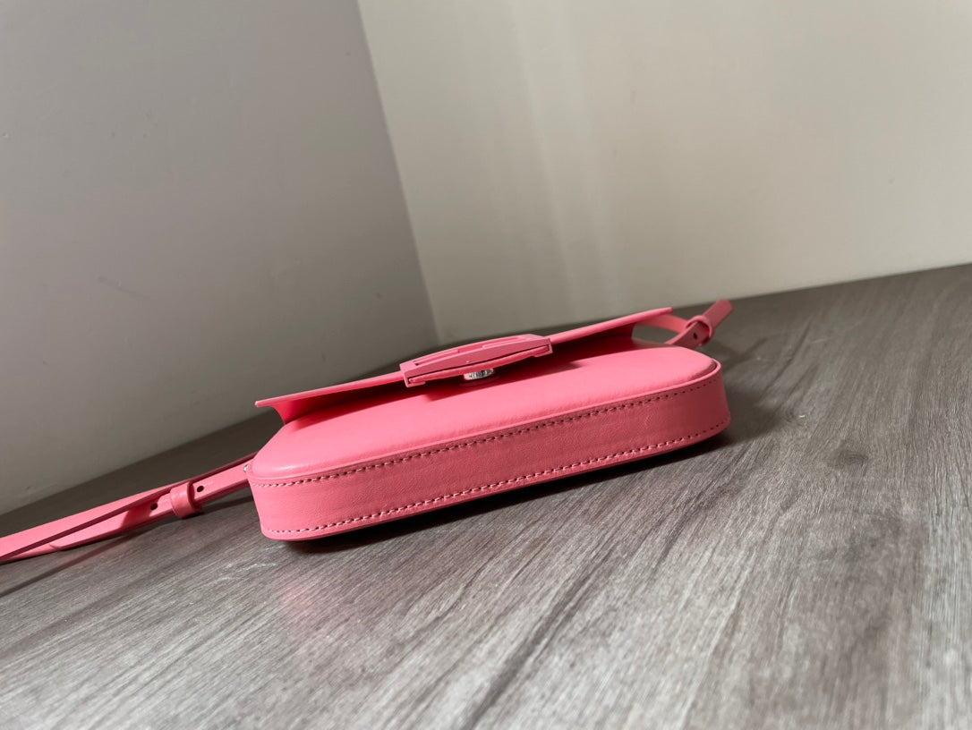 Amelia-  FND BAGS  - 054