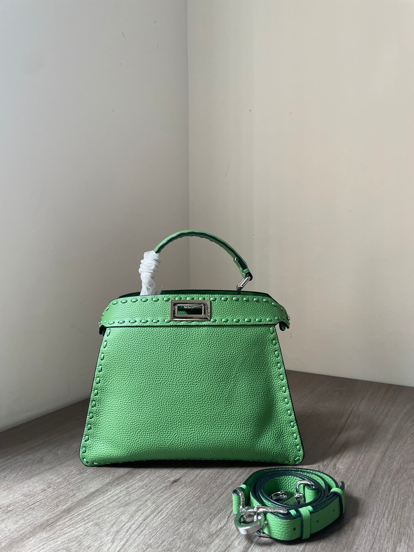 Amelia-  FND BAGS  - 018