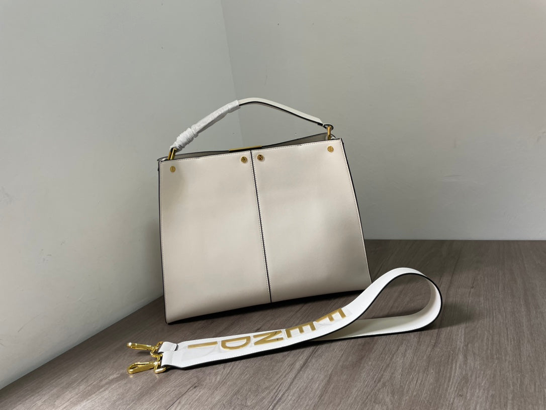 Amelia-  FND BAGS  - 006