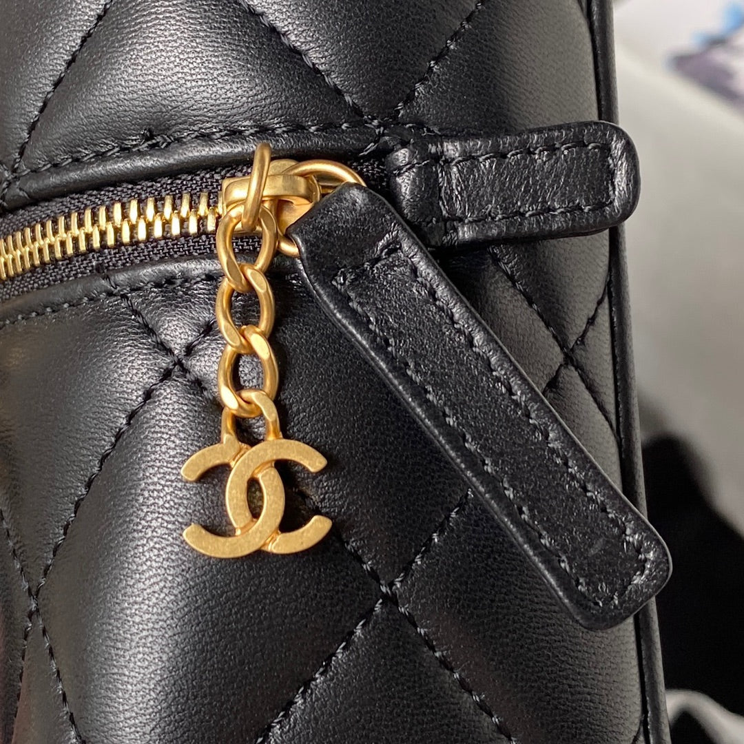 Chanel - Luxury Bag - CHL - 009
