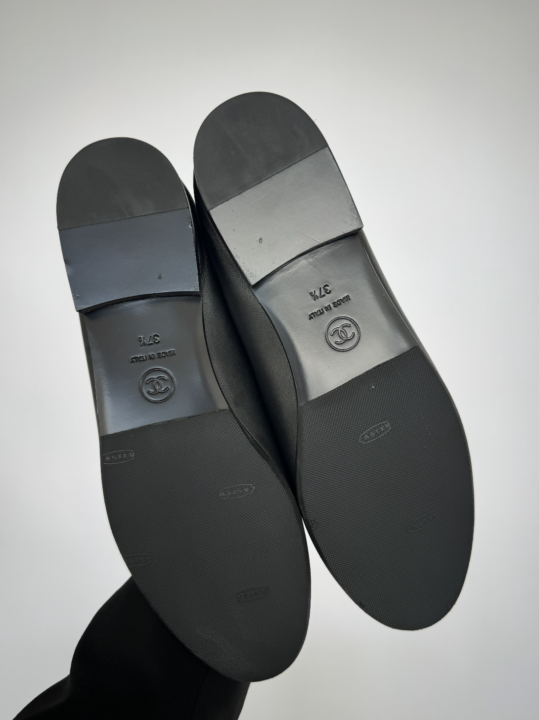 Chanel Ballet Flats – Lambskin & Patent Calfskin