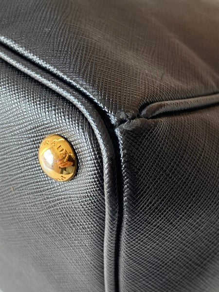 Prada Black Saffiano Galleria Large Tote Bag